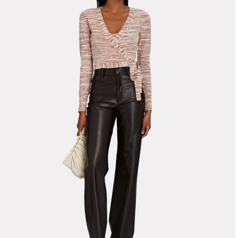 Intermix sweater M